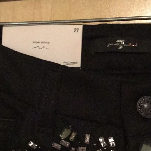 7 For All Mankind Embellished Jeans in Stretch Den - Picture 11 of 11